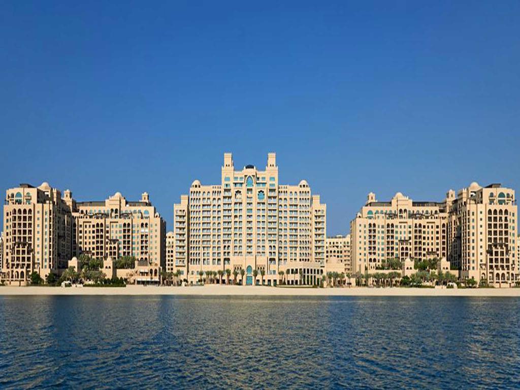 Beachfront Two Bedrooms On Palm Jumeirah By Deluxe Holiday Homes Dubai Buitenkant foto